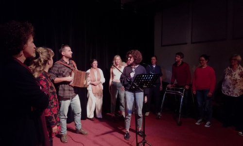 Soirée micro ouvert | Lancés de mots, passions vocales et scène ouverte en musique !
