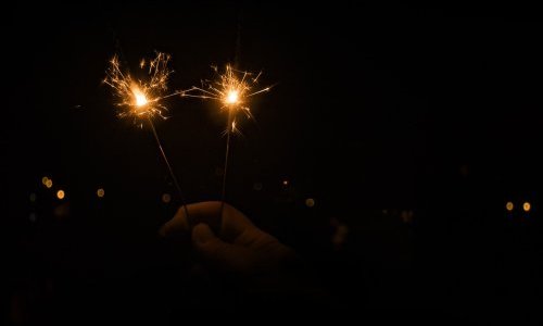 Donner force à la parole par le biais du slam, du cabaret, du théâtre et des ateliers d’écriture... 